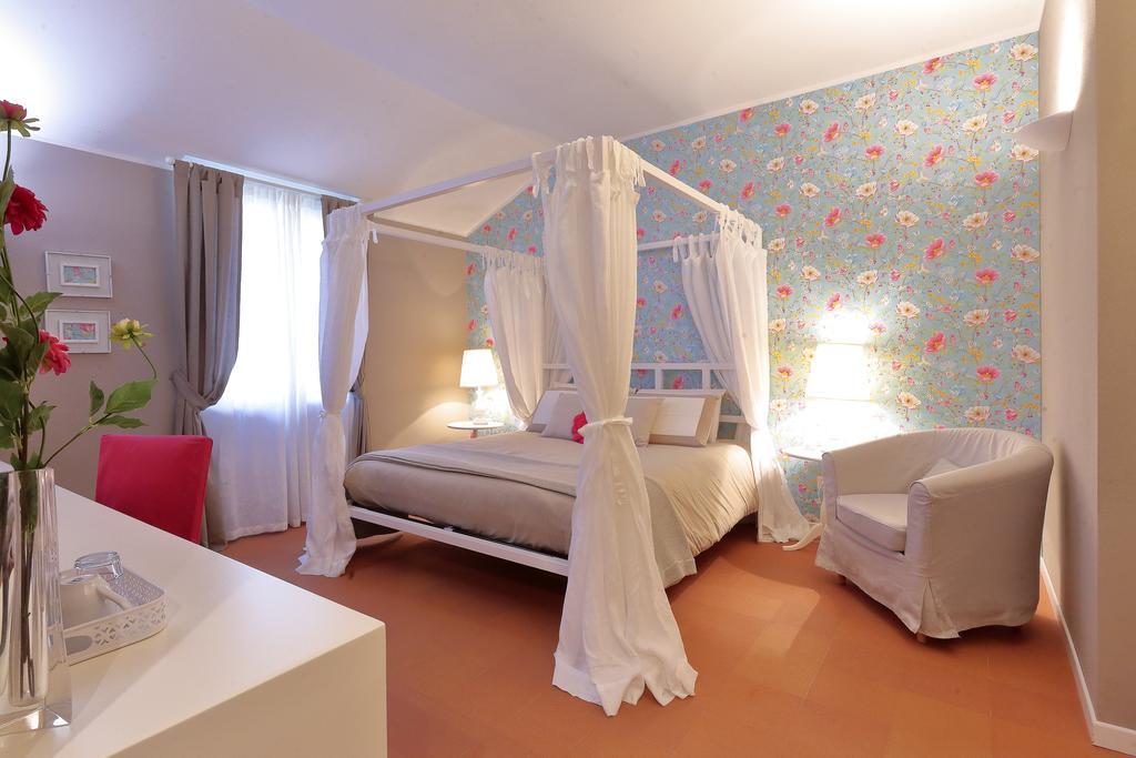 Agriturismo Tenuta "Il Cigno" Villanterio Exteriör bild
