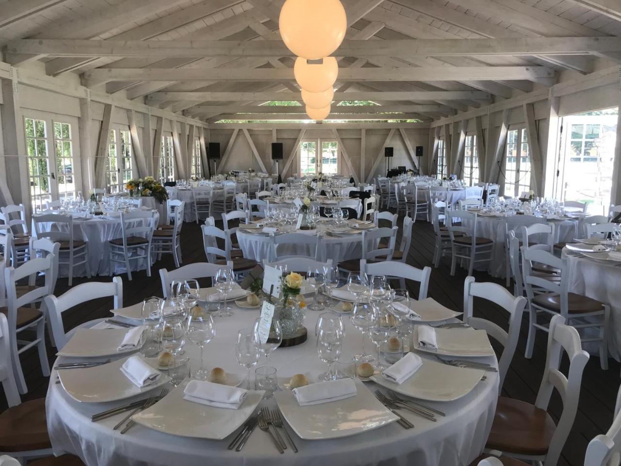 Agriturismo Tenuta "Il Cigno" Villanterio Exteriör bild